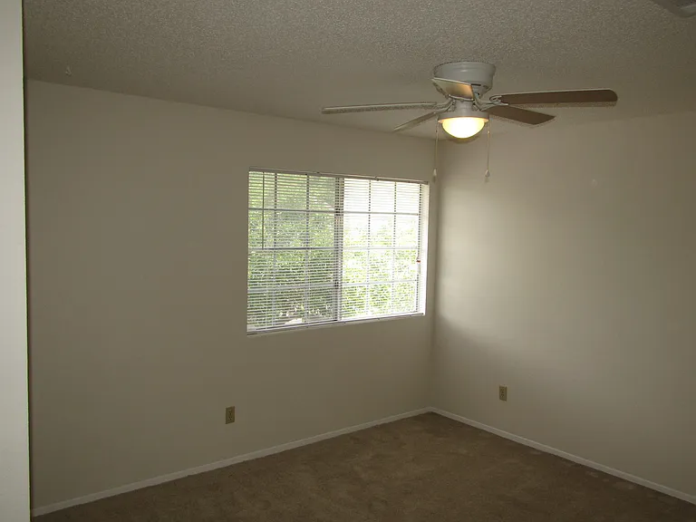 10609 Archdale Dr — Photo 11