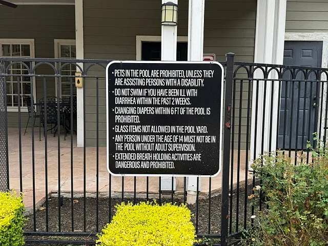 Lodge at West Oaks — Photo 10