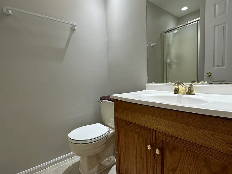 143 Tanglewood Pl — Photo 16