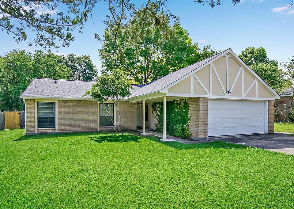 1st image of 12590 Hackberry Dr