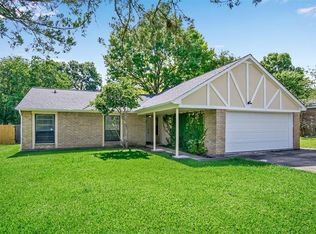 12590 Hackberry Dr, Willis, TX 77318