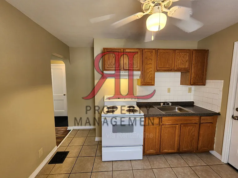 416 S Weyant Ave — Photo 9