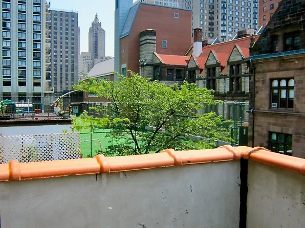 140 West 92nd Street image 1 of 9