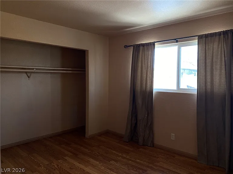 506 McKellar Cir #4 — Photo 8