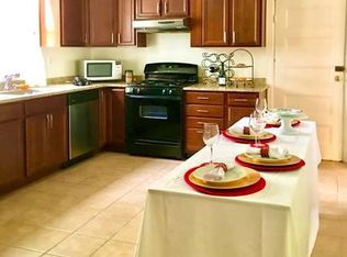 305 Cardinal Medeiros Ave #11, Cambridge, MA 02141
