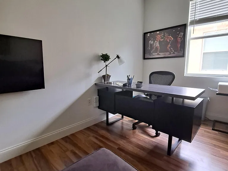 528 Aeolian Dr — Photo 15