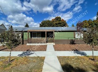 910 Poplar St, Sandpoint, ID 83864