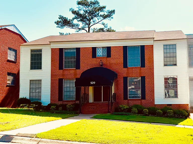 509 Chickadee Dr #B — Photo 1
