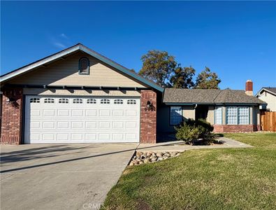 990 Heartwood Way, Hanford, CA, 93230