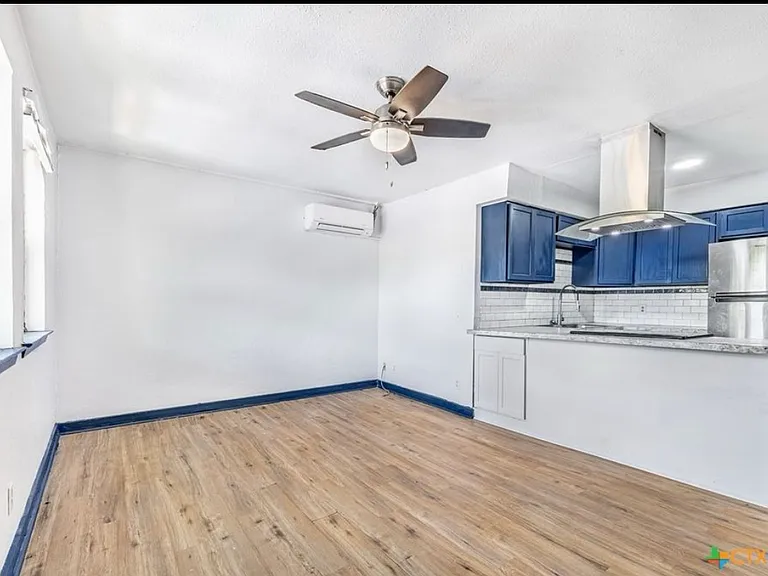 801 W Avenue I #E — Photo 6