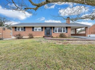 3529 Robyn Rd SW, Roanoke, VA 24015