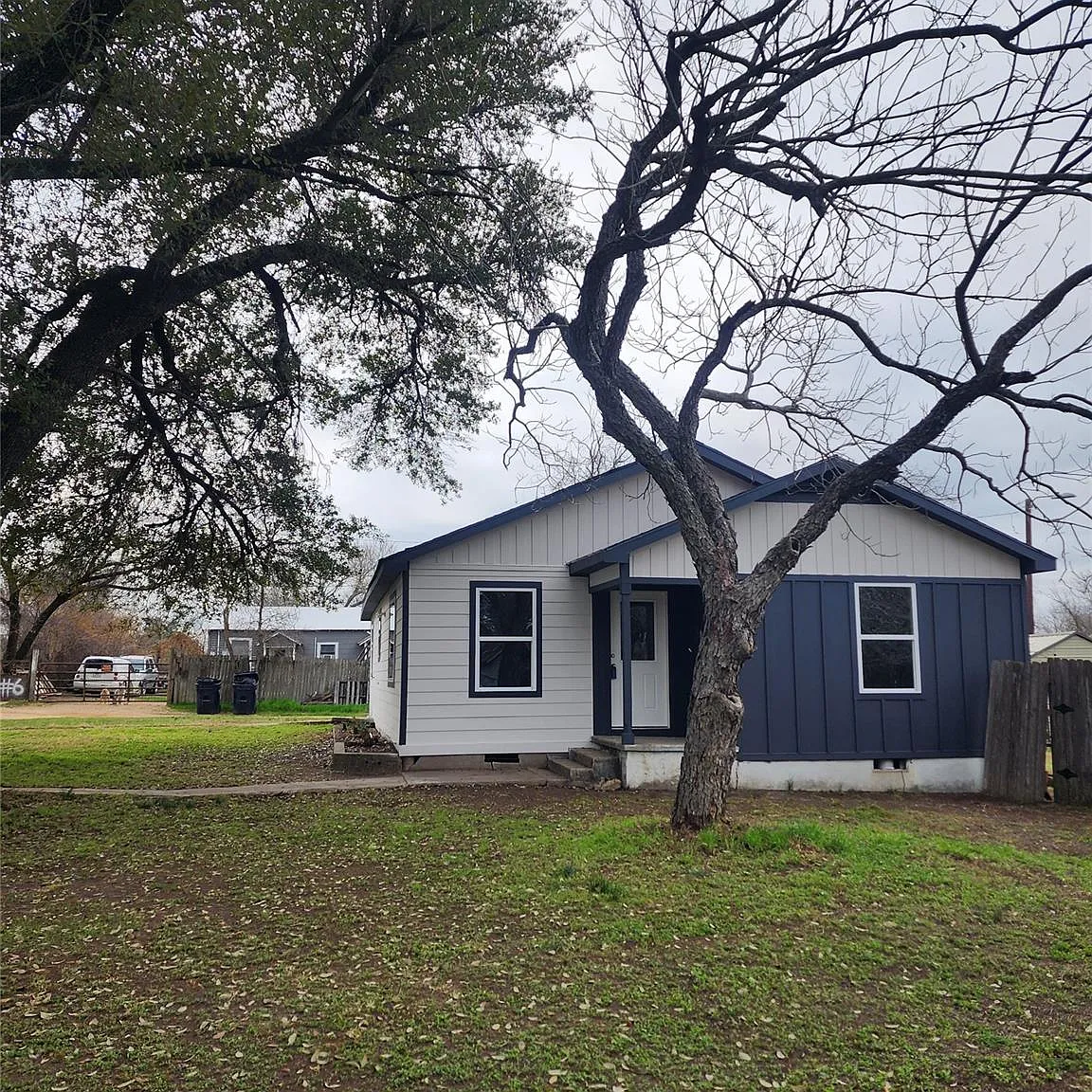 3 bed, 2.0 bath, 1148 sqft, $1,350 — Photo 2