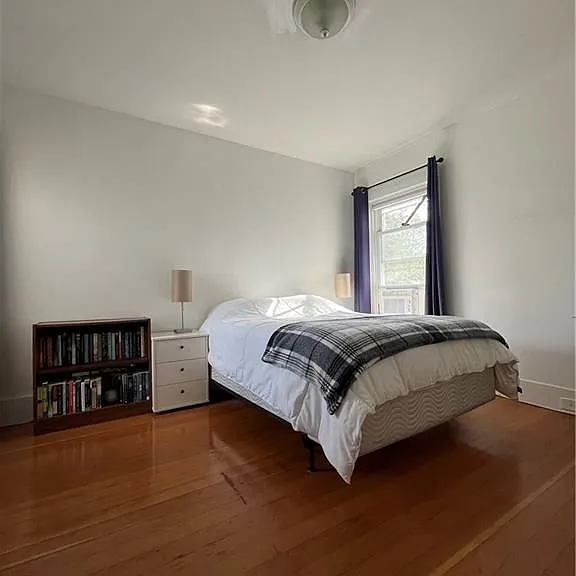 19 Pell St — Photo 11