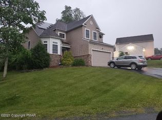 404 Liberty Ct, East Stroudsburg, PA 18301
