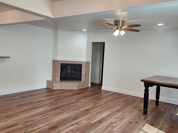 3rd image of 6966 Lake Ave #A