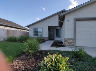 2115 W Pincay St, Merced, CA 95348
