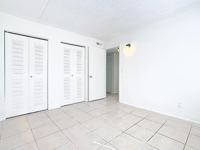 714 Michigan Ct #1 — Photo 8