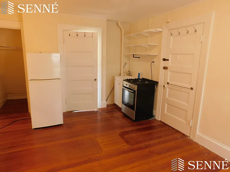 15 Prentiss St #2 — Photo 2