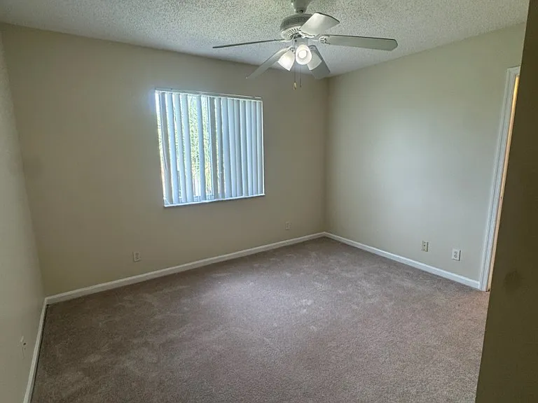 4878 Palmbrooke Cir — Photo 17