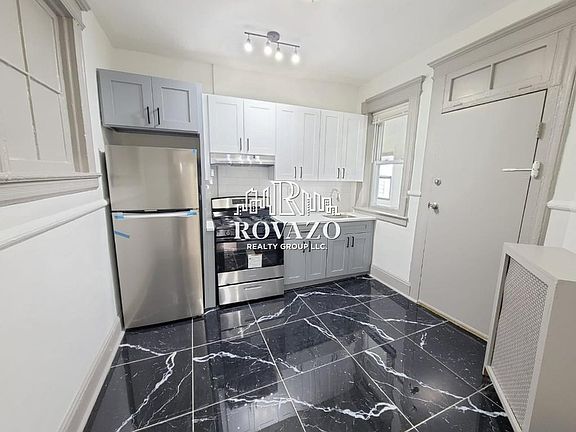 2nd image of 66 N Grove St APT 10