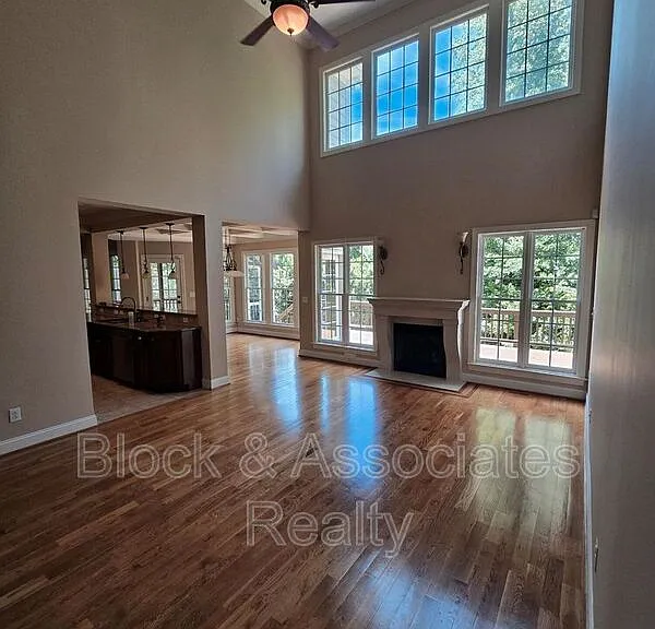 10216 San Remo Pl — Photo 9