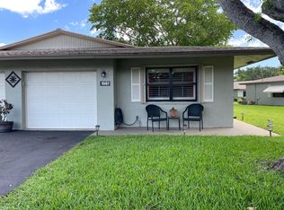 1567 Palmland Dr, Boynton Beach, FL 33436