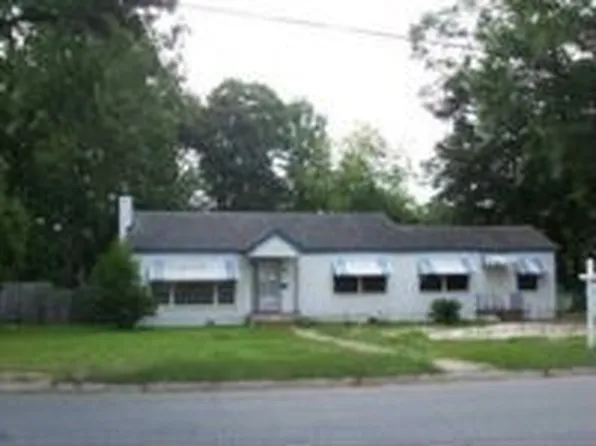 815 Dusy St, Dothan, AL 36301