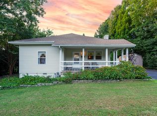 206 W Parkwood St, Stanley, NC 28164