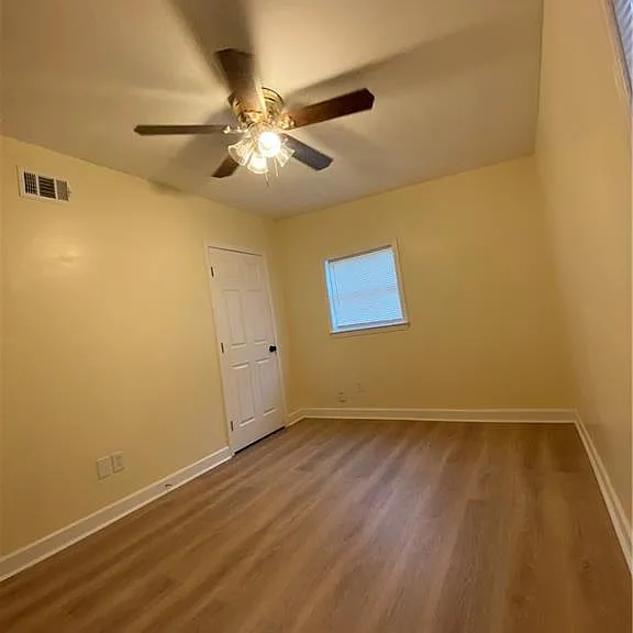 1683 Thornton Pl SW — Photo 12