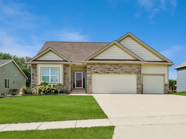 2500 NW Springbrooke Dr, Grimes, IA 50111