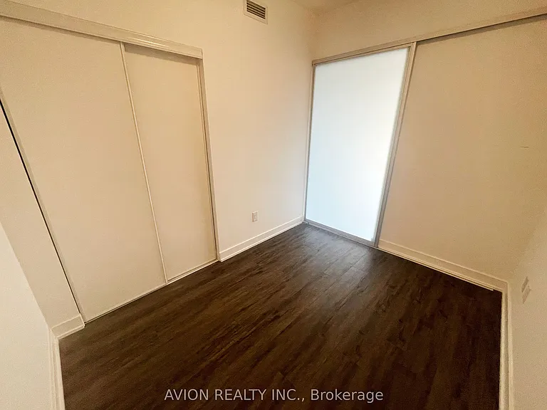 630 Greenwood Ave #504 — Photo 17