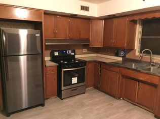 938 S 20th St, South Bend, IN 46615