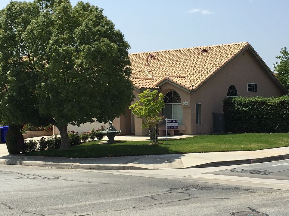 1st image of 34990 Summerwood Dr