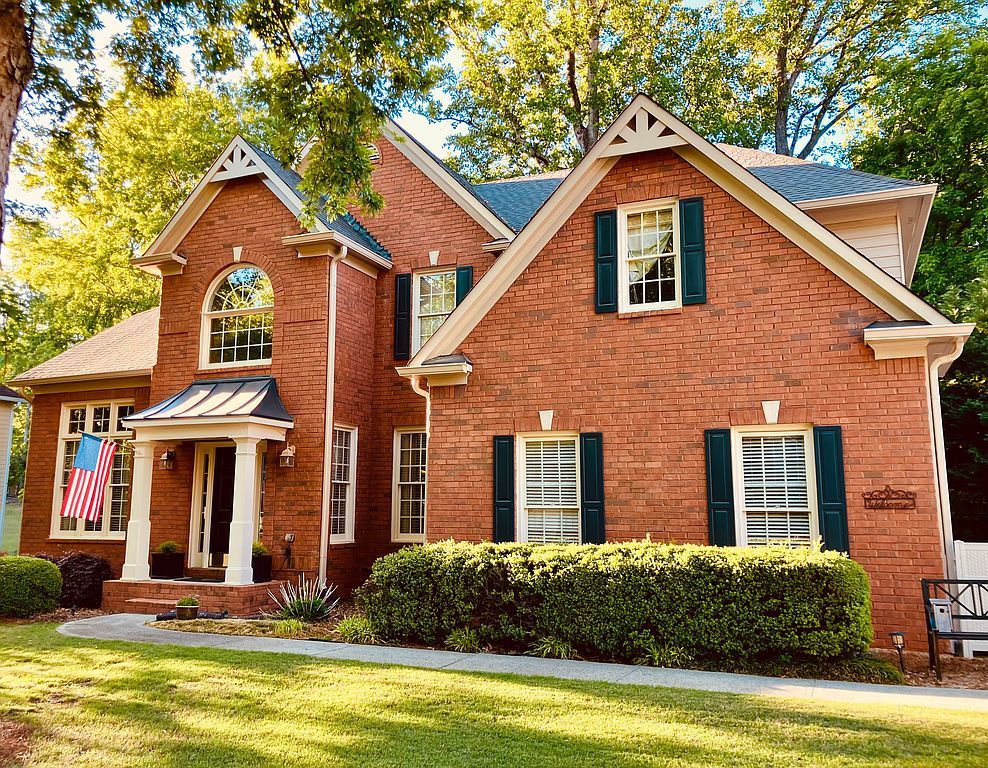 540 Sheringham Ln - Property Image