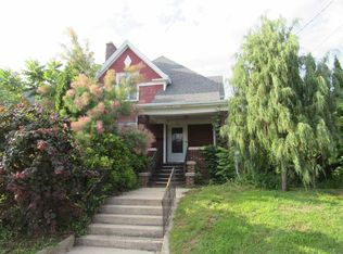 712 Cleveland Ave, Manitowoc, WI 54220