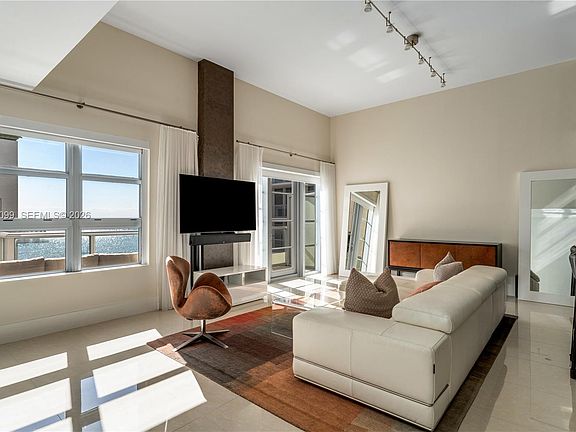 3rd image of 3739 Collins Ave #N-604
