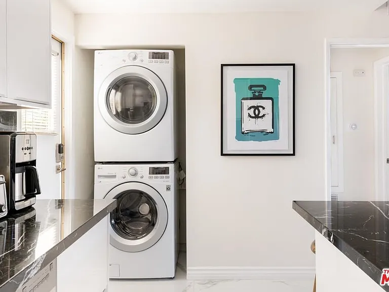 8807 Reading Ave — Photo 5