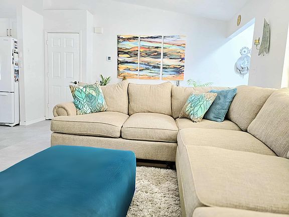 Oversized 6-person couch