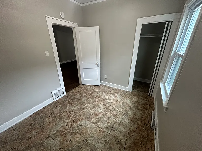 3661 Connecticut St — Photo 13