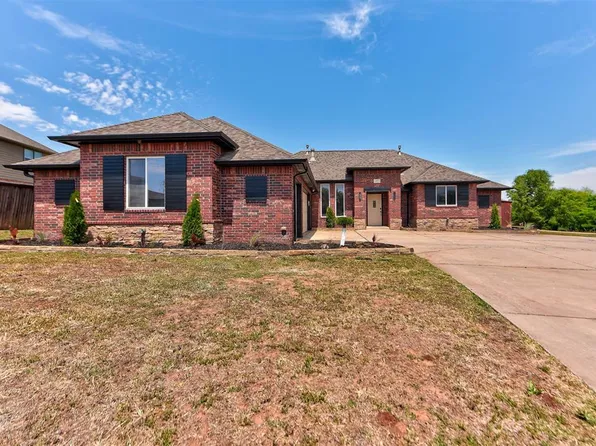 2801 Firewheel Rd, Edmond, OK 73013
