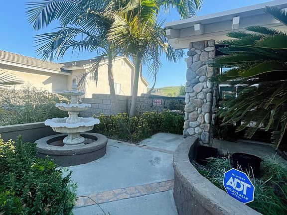 5th image of 1977 Rancho Hills Dr