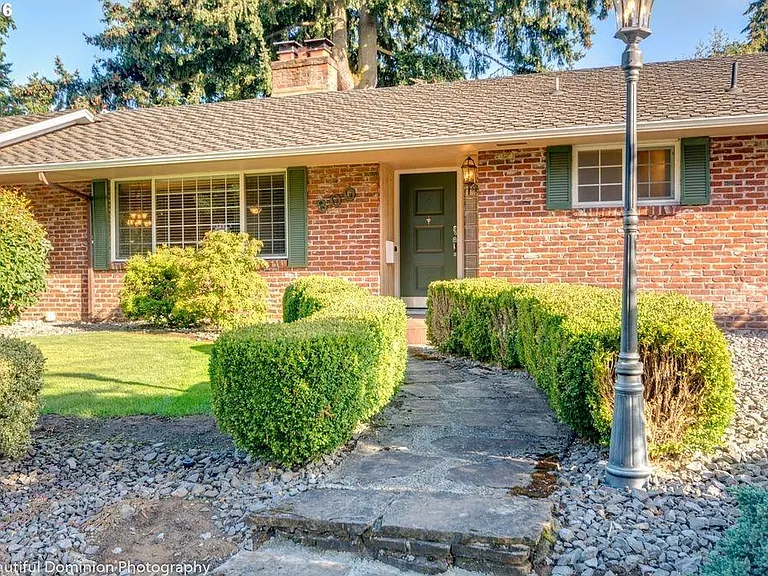 Great curb appeal