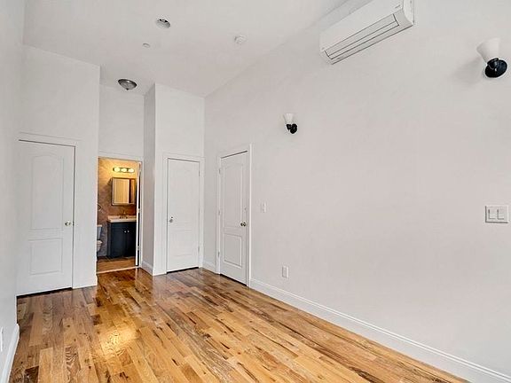 5th image of 156 W 122nd St #1