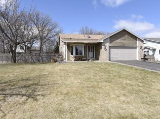 14276 Bluebird St NW, Andover, MN 55304