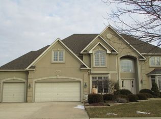 4520 Clearwater Ln, Naperville, IL