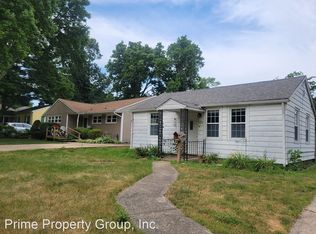 903 Foley Ave, Champaign, IL 61820