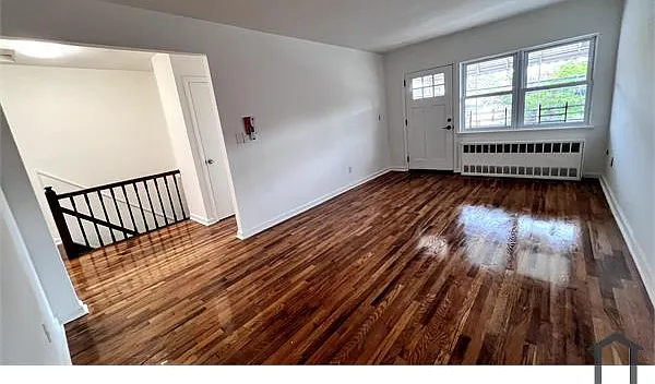2033 Strang Ave #2 — Photo 12
