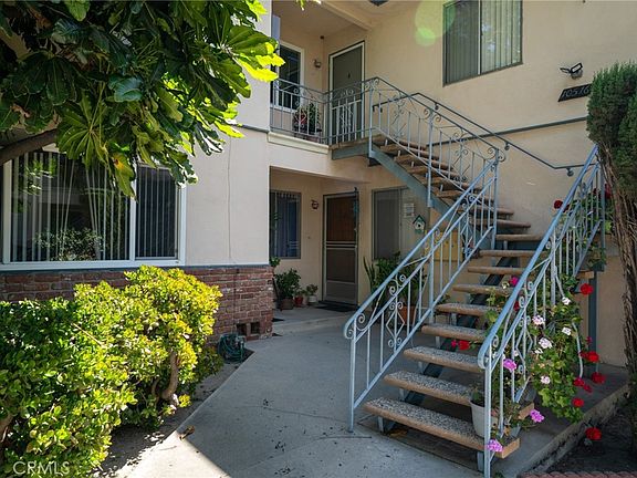 5th image of 10516-10522 Arrington Ave