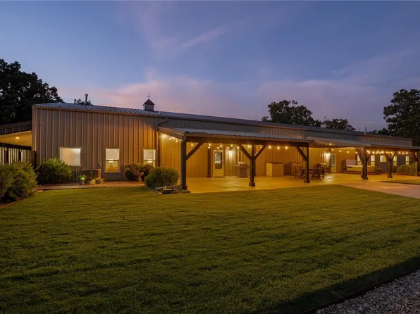13817 N Mount Olive Rd, Gravette, AR 72736