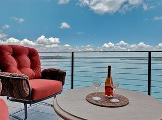 5006 Lakeview Dr, Austin, TX 78732